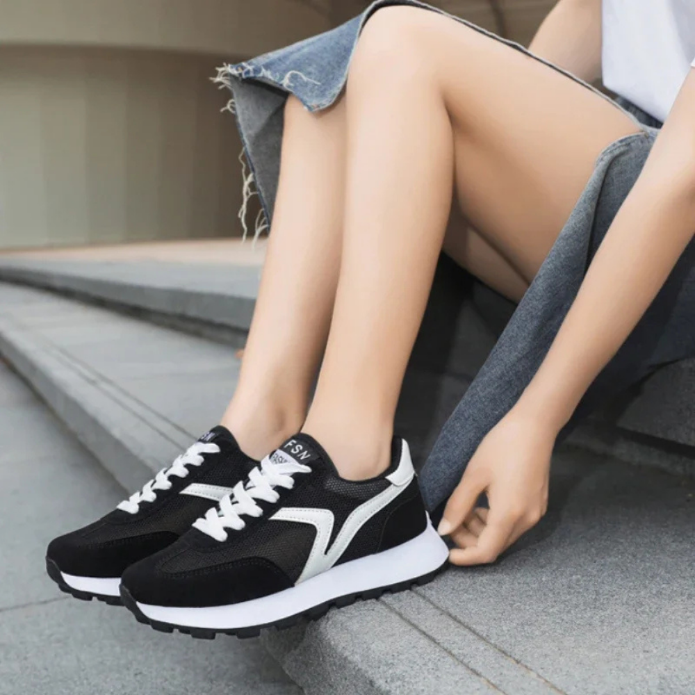 Andrea - Trainers Sneakers