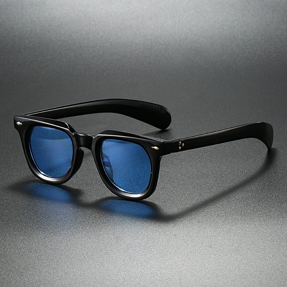 Venezia - Italian Featuring Sunglasses