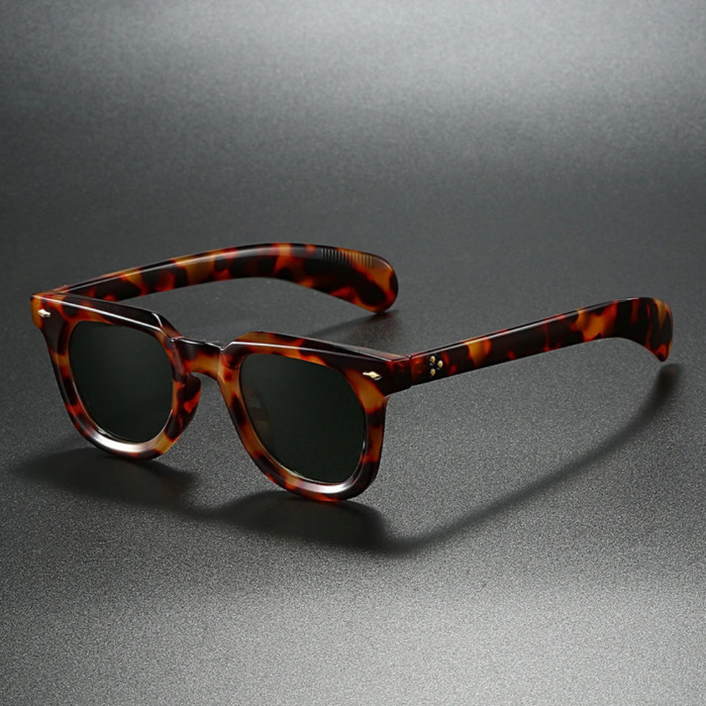 Venezia - Italian Featuring Sunglasses