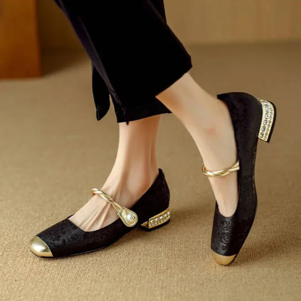 Serena Golden Perla Flats