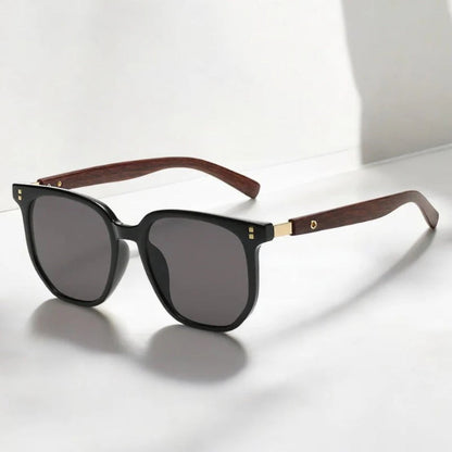 Carlo Premium Aviator Shades in black with gray polarized lenses and wooden temples – Polumi men’s and women’s eyewear.