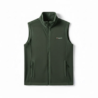 Enrico Fleece Vest green – warm men's sleeveless fleece vest with zip pockets and breathable fabric, perfect for layering in all seasons.