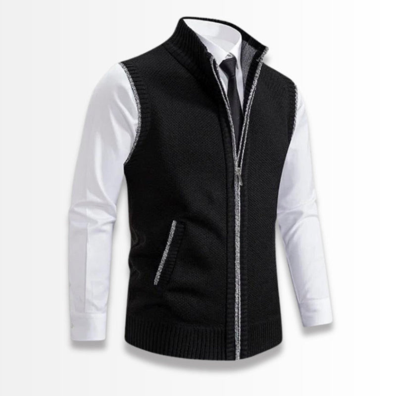 Ermenegildo Full-Zip Vest Black – Classic black sleeveless vest for men, tailored fit and timeless Polumi style.
