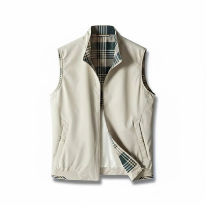 Luigi Heritage Plaid Vest in summit white – men's elegant sleeveless vest with modern plaid interior and clean tailored cut by Polumi.