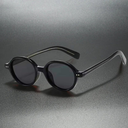 Black Torino Italian Sunglasses with round modern frame and full UV400 protection, minimal Italian look

